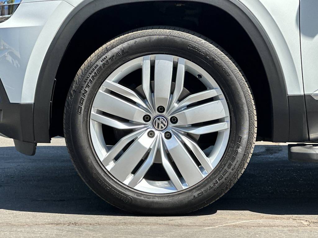 Thumbnail: 2019 Volkswagen Atlas - 8