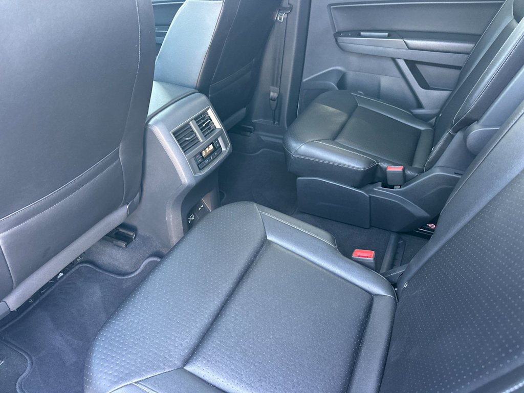 Thumbnail: 2019 Volkswagen Atlas - 21