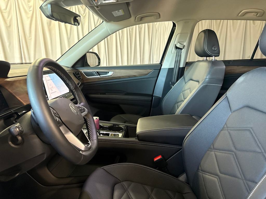 Thumbnail: 2026 Volkswagen Atlas - 9