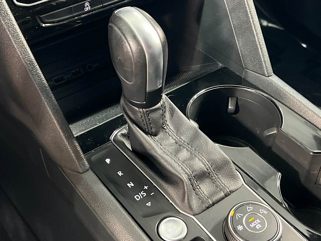 Thumbnail: 2020 Volkswagen Atlas - 14