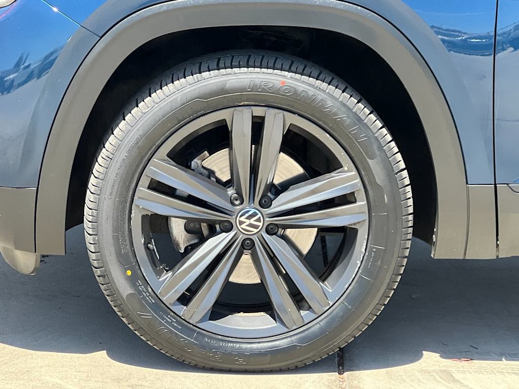 Thumbnail: 2020 Volkswagen Atlas - 8