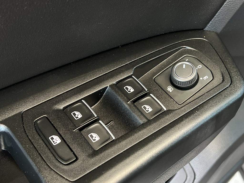 Thumbnail: 2019 Volkswagen Atlas - 25