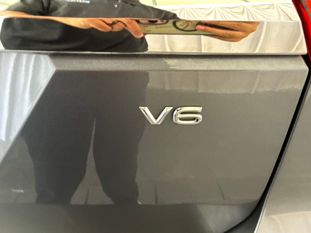 Thumbnail: 2019 Volkswagen Atlas - 19