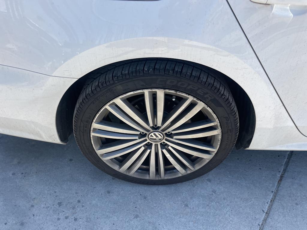 2015 Volkswagen Passat Sport 22