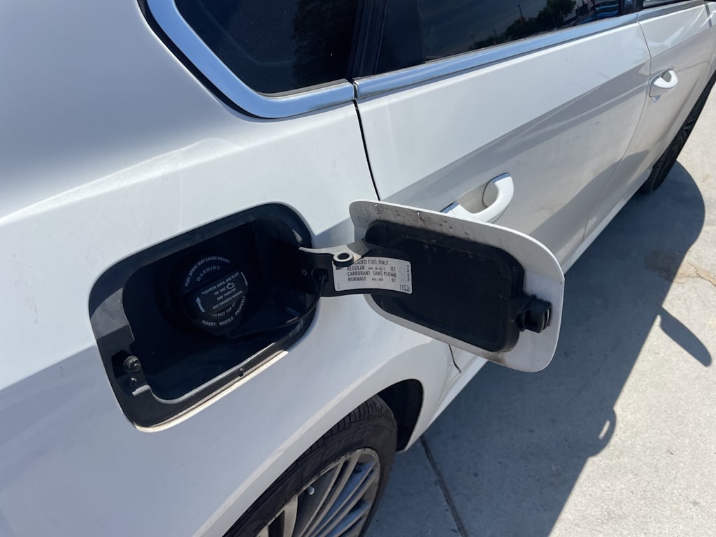 2015 Volkswagen Passat Sport 23