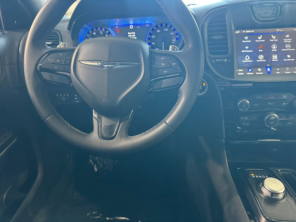 Thumbnail: 2023 Chrysler 300 - 12