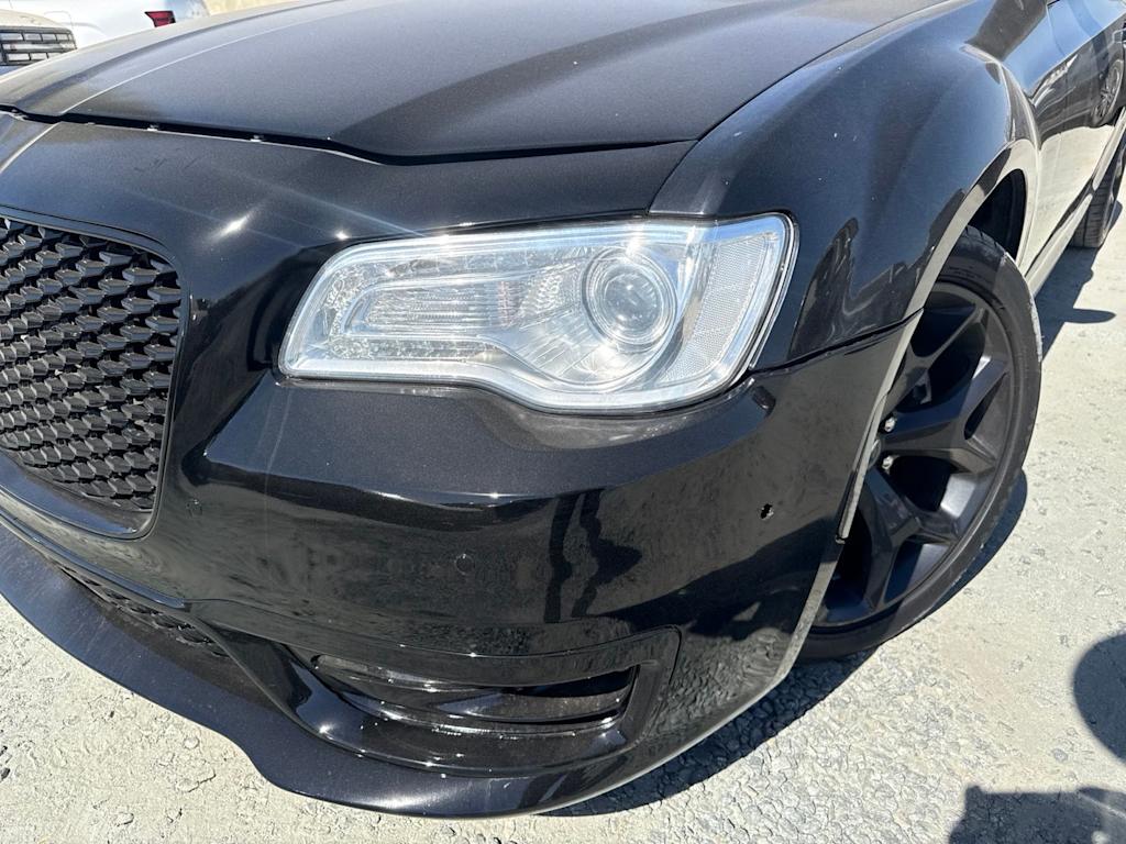Thumbnail: 2021 Chrysler 300 - 17
