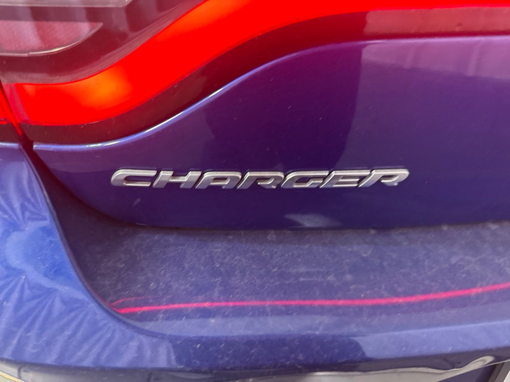 Thumbnail: 2020 Dodge Charger - 6