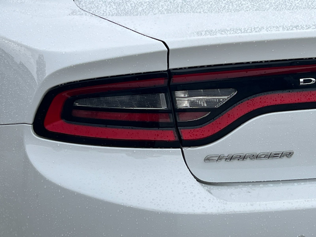 Thumbnail: 2022 Dodge Charger - 28