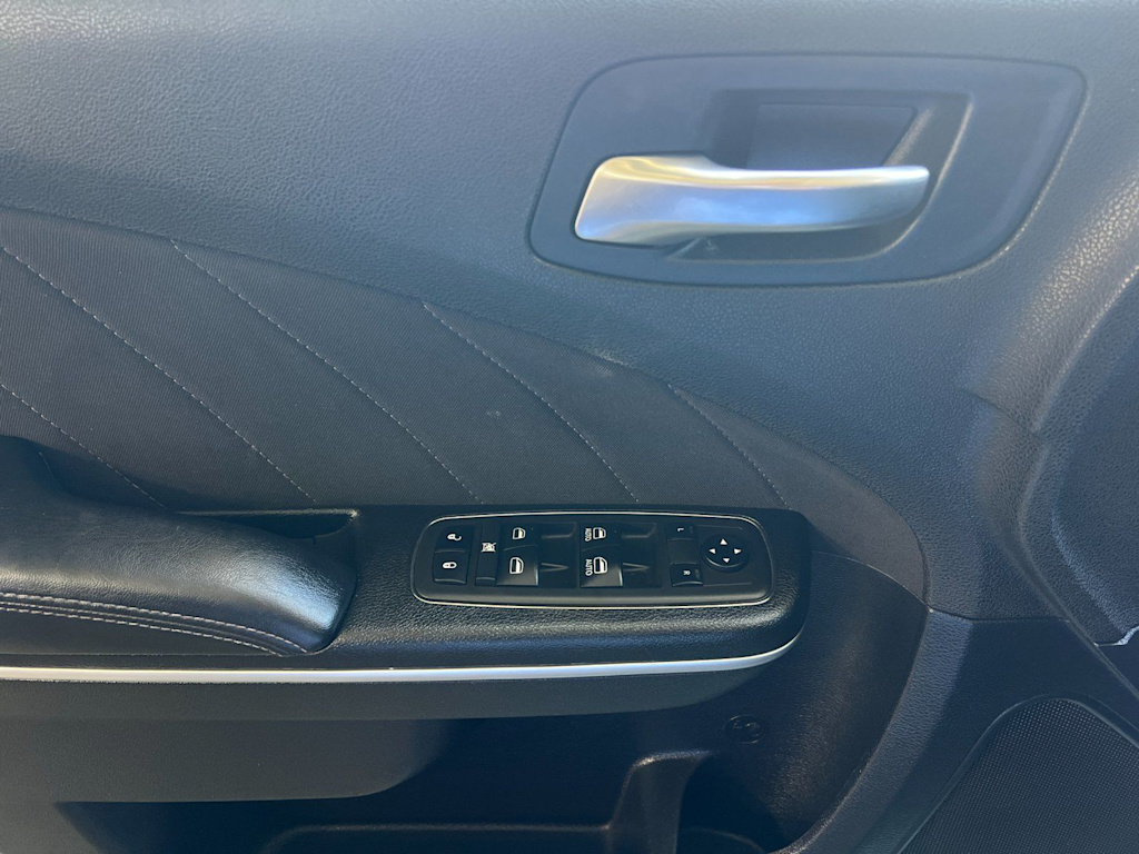 Thumbnail: 2021 Dodge Charger - 22