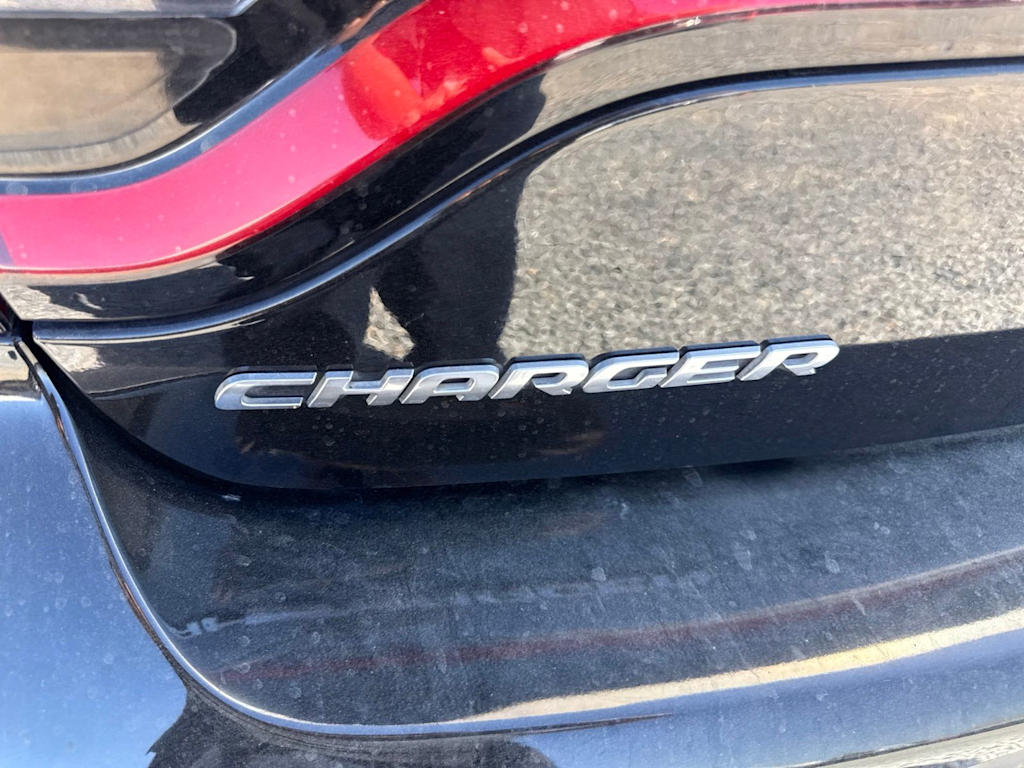 Thumbnail: 2018 Dodge Charger - 22