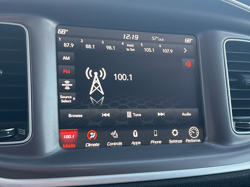 Thumbnail: 2022 Dodge Charger - 14