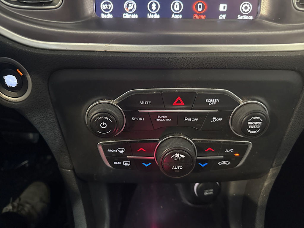Thumbnail: 2019 Dodge Charger - 23