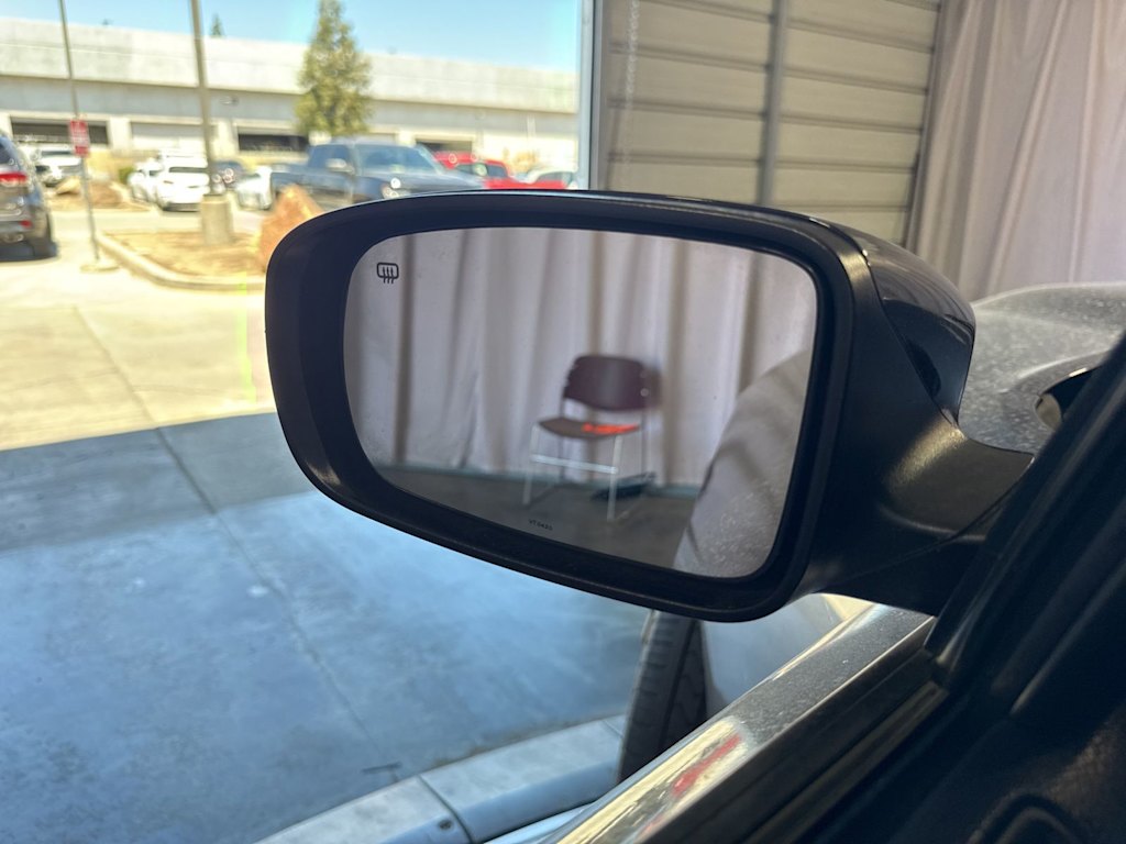 Thumbnail: 2020 Dodge Charger - 23