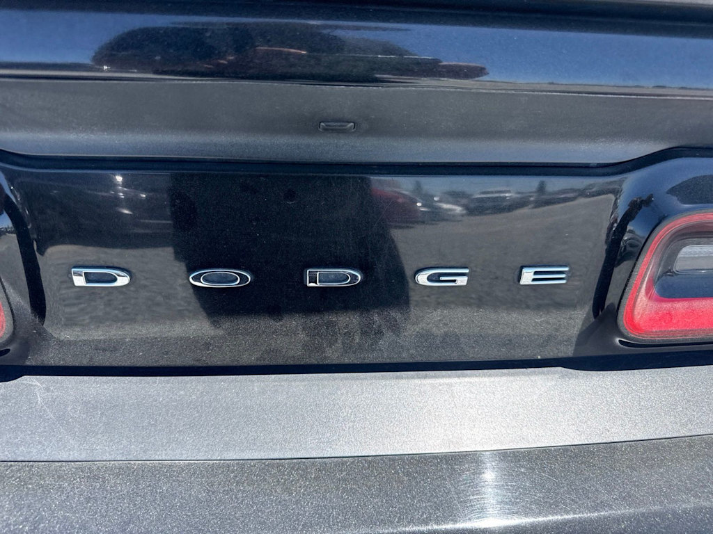 Thumbnail: 2015 Dodge Challenger - 20