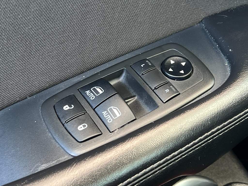 Thumbnail: 2021 Dodge Challenger - 23