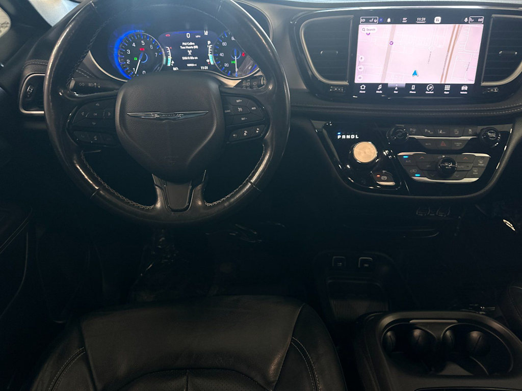 Thumbnail: 2021 Chrysler Pacifica - 9