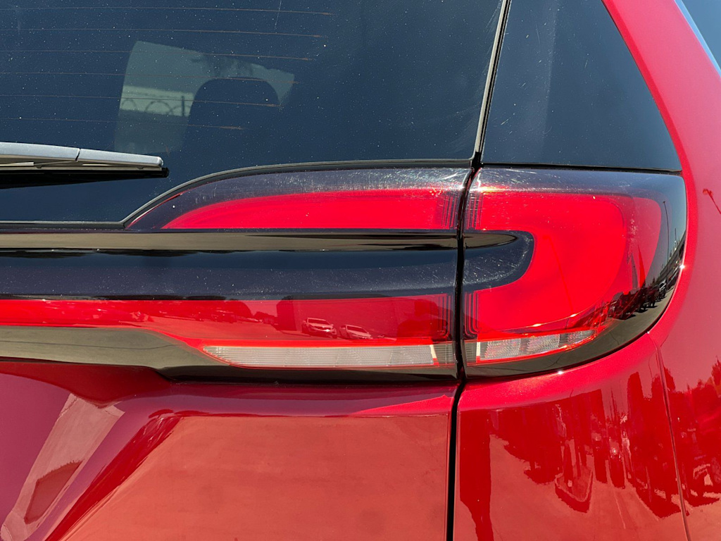 Thumbnail: 2025 Chrysler Pacifica - 30