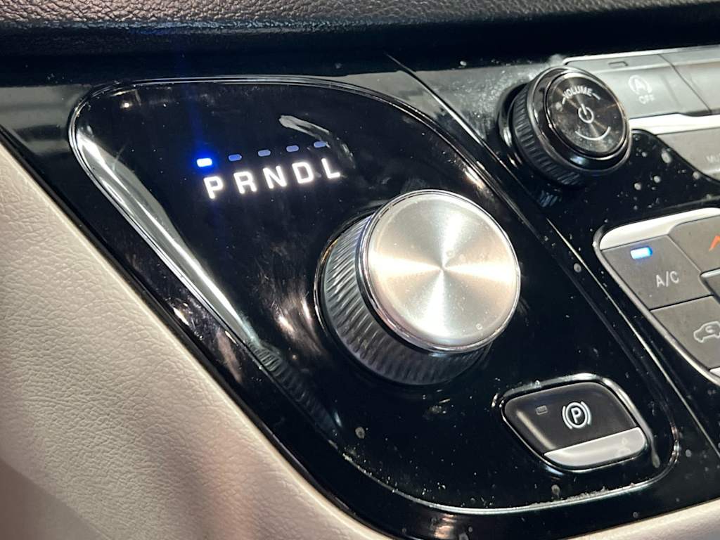 Thumbnail: 2019 Chrysler Pacifica - 27