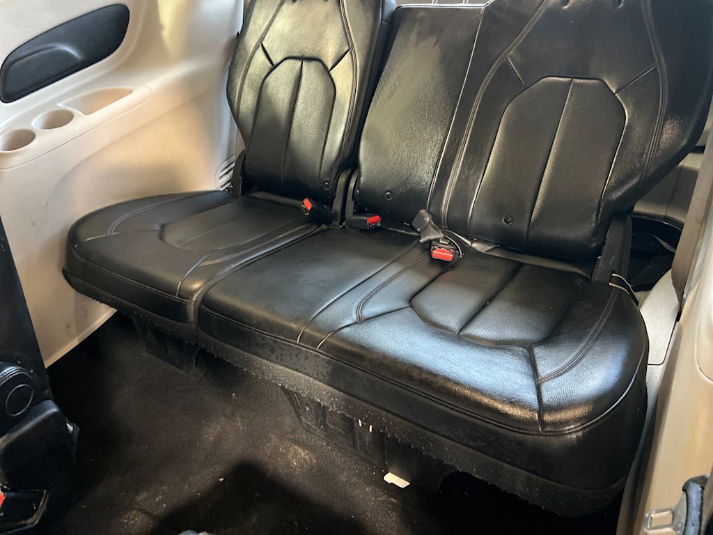 Thumbnail: 2019 Chrysler Pacifica - 23