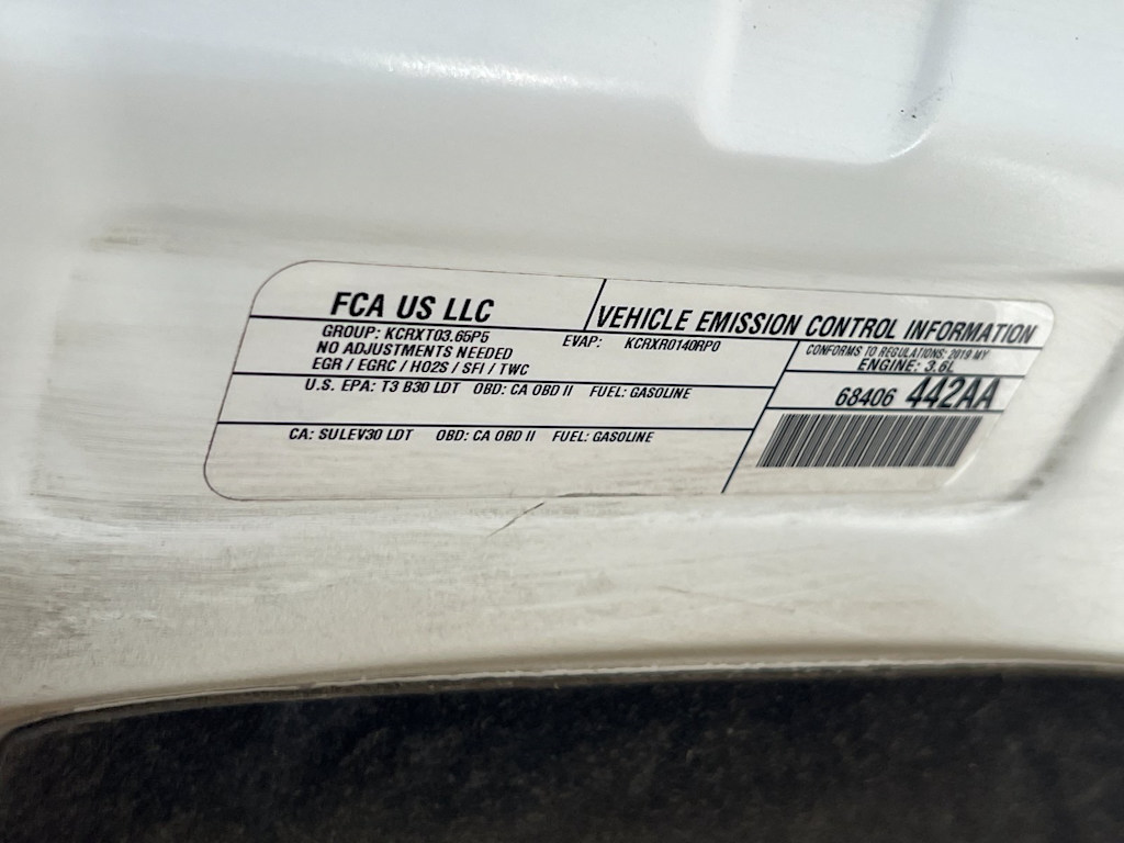 Thumbnail: 2019 Chrysler Pacifica - 17
