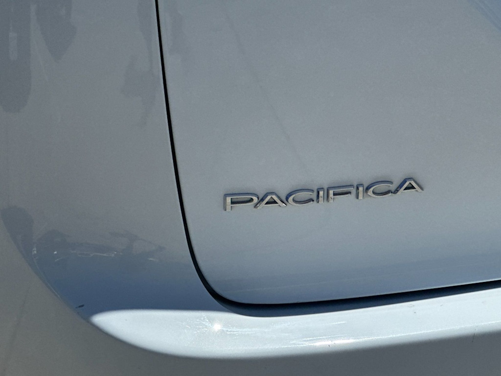 Thumbnail: 2022 Chrysler Pacifica - 29