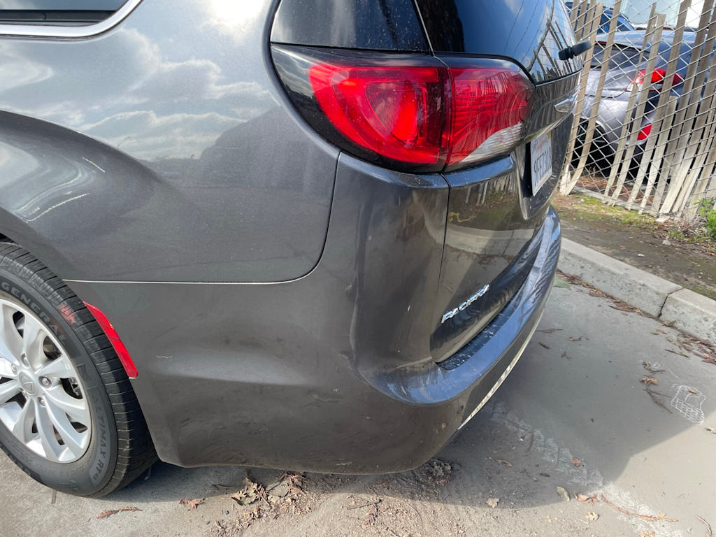 2019 Chrysler Pacifica Touring L 24