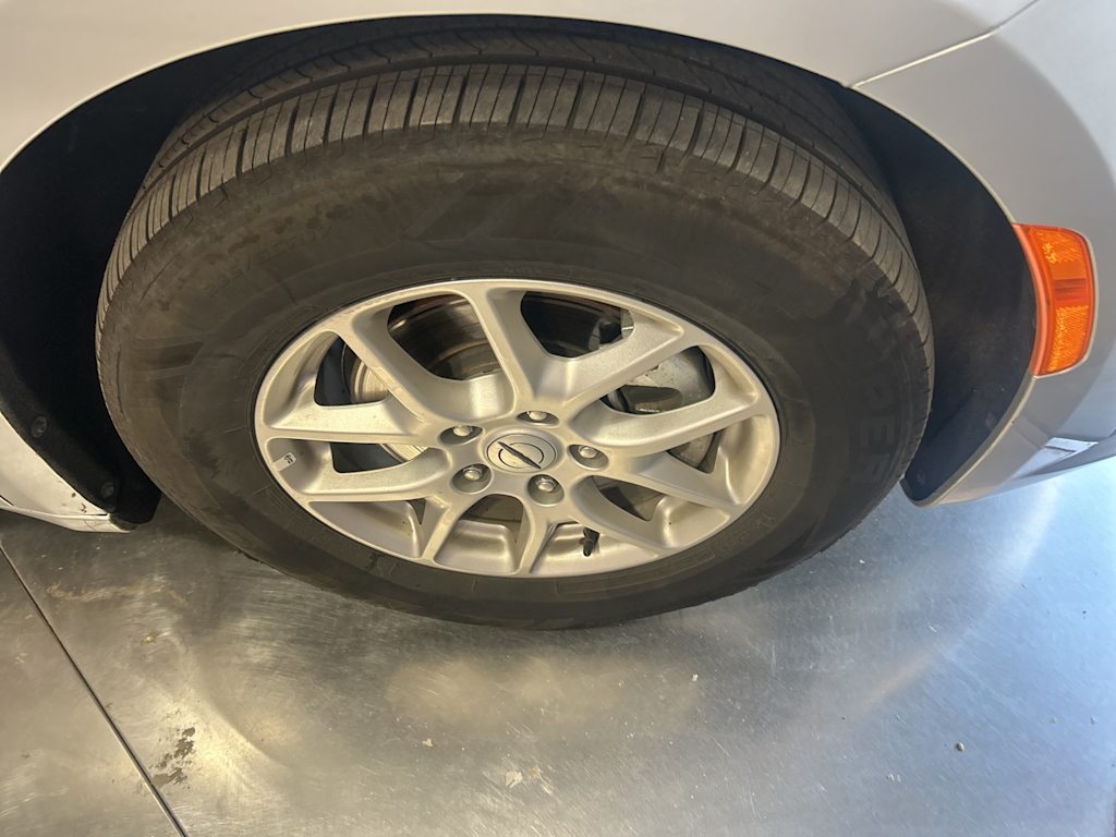 Thumbnail: 2024 Chrysler Pacifica - 5