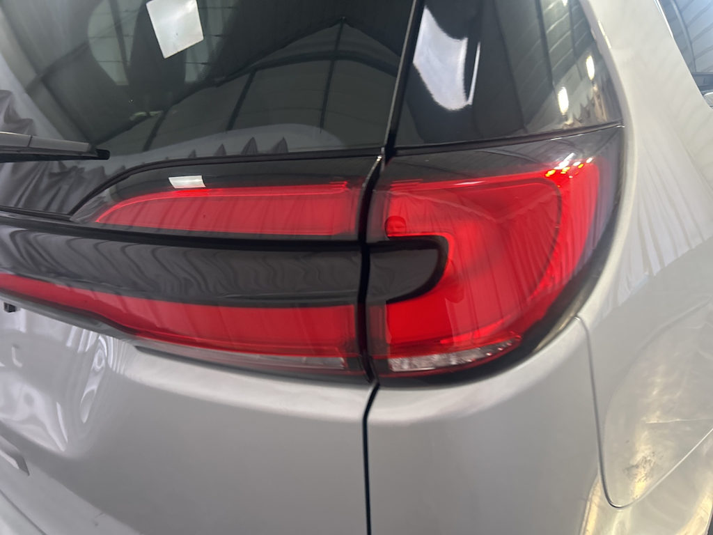 Thumbnail: 2024 Chrysler Pacifica - 17