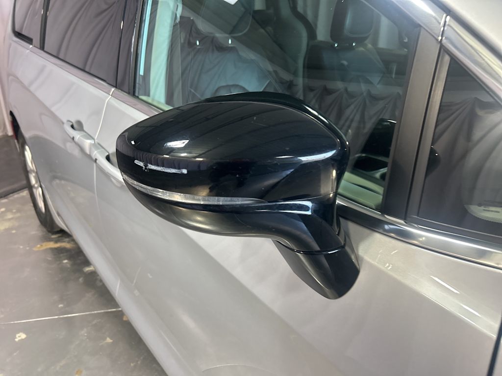 Thumbnail: 2024 Chrysler Pacifica - 14