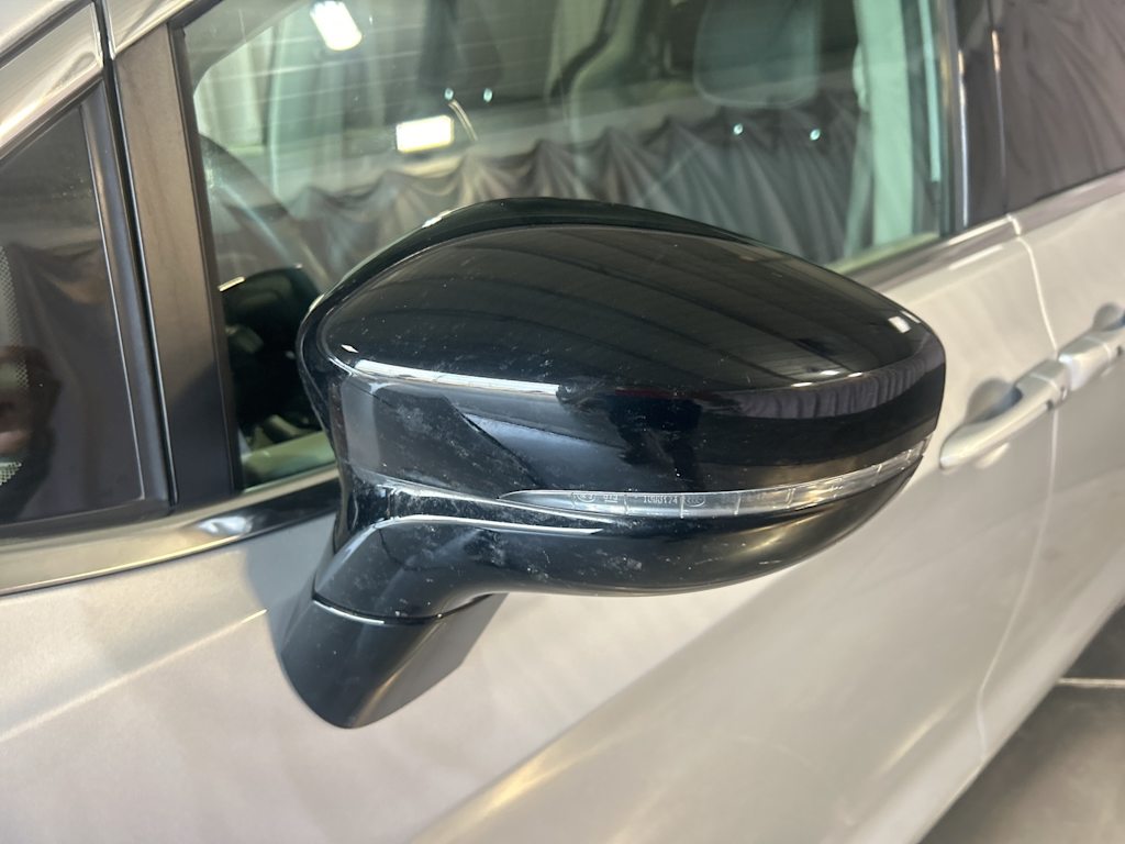 Thumbnail: 2024 Chrysler Pacifica - 7