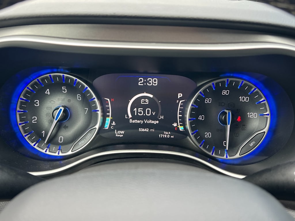 Thumbnail: 2024 Chrysler Pacifica - 17