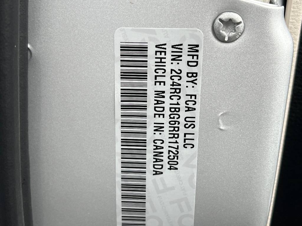 Thumbnail: 2024 Chrysler Pacifica - 31