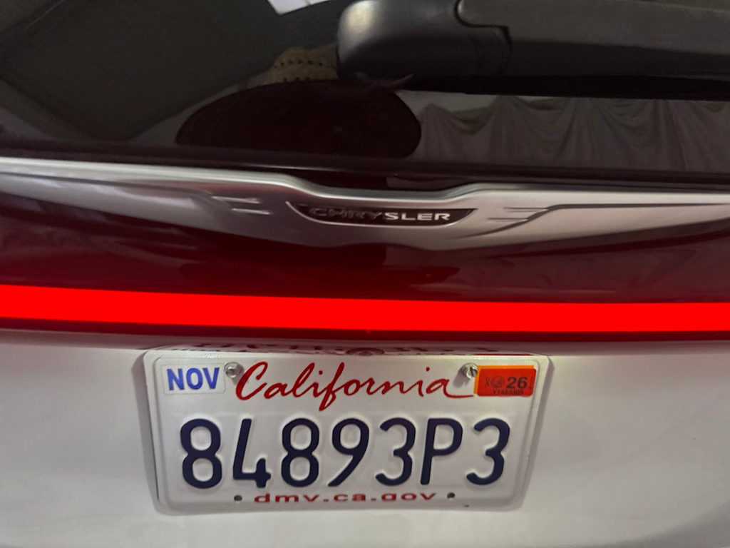 Thumbnail: 2022 Chrysler Pacifica - 7