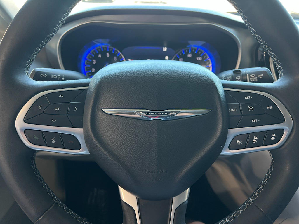 Thumbnail: 2023 Chrysler Pacifica - 27