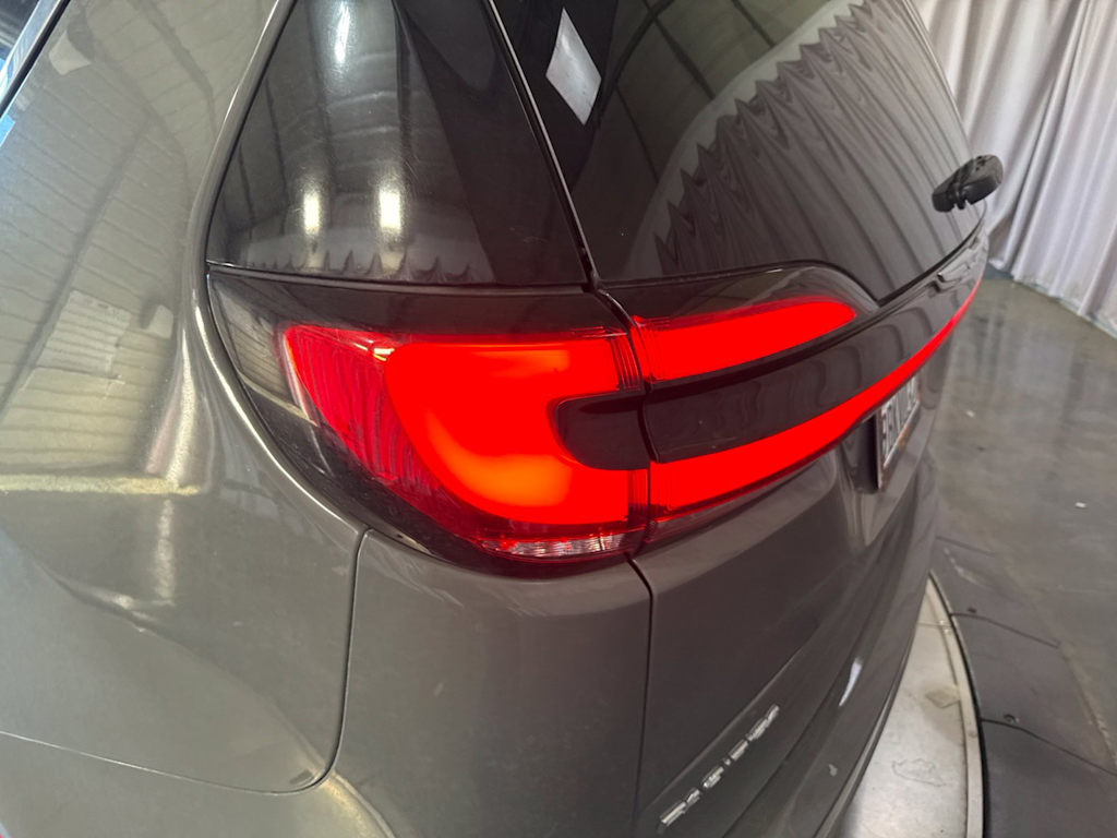 Thumbnail: 2022 Chrysler Pacifica - 21