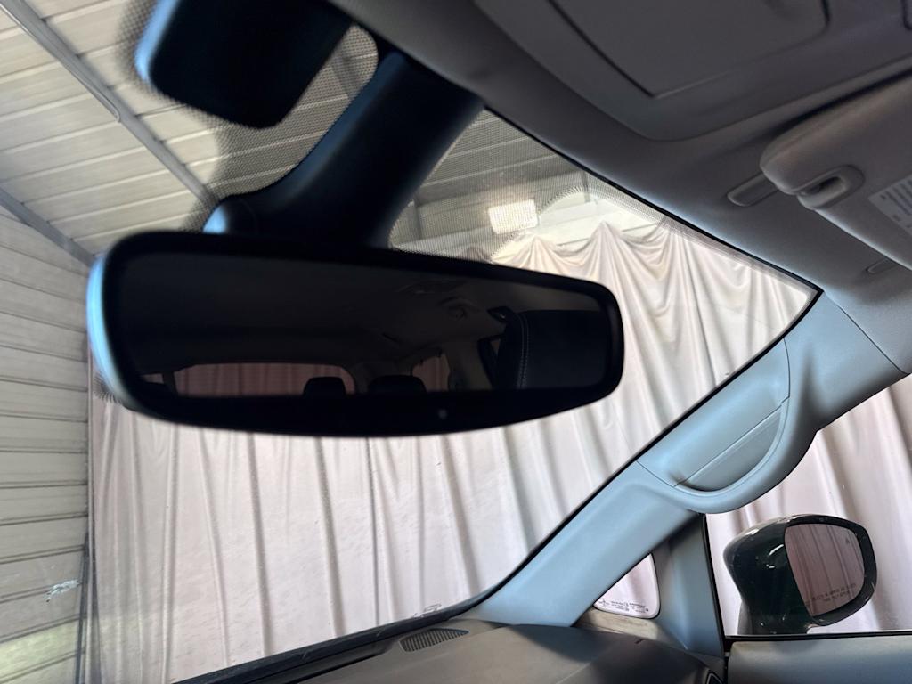 Thumbnail: 2022 Chrysler Pacifica - 12