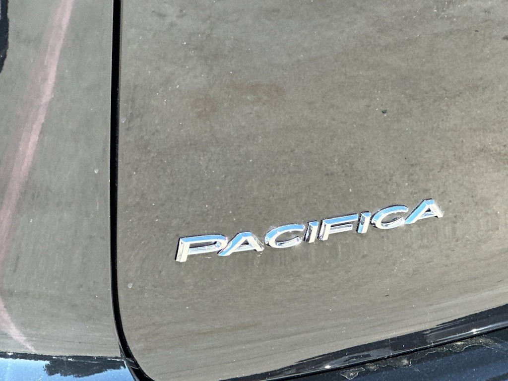 Thumbnail: 2026 Chrysler Pacifica - 27