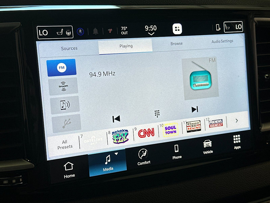 Thumbnail: 2026 Chrysler Pacifica - 13