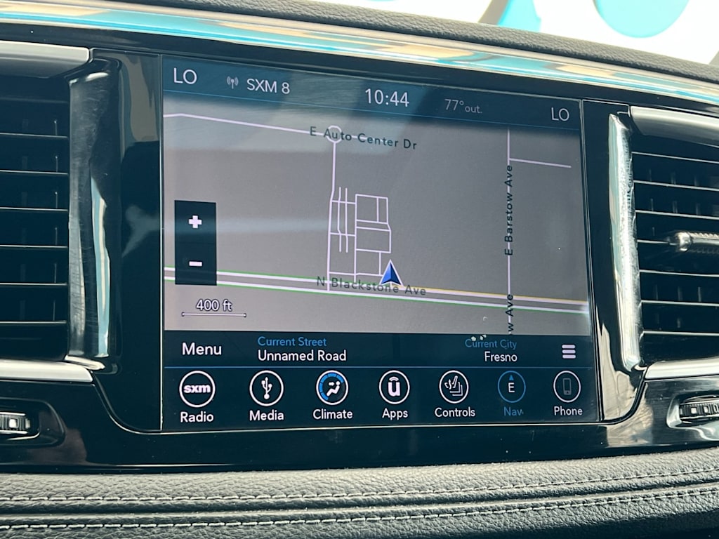 Thumbnail: 2018 Chrysler Pacifica - 25