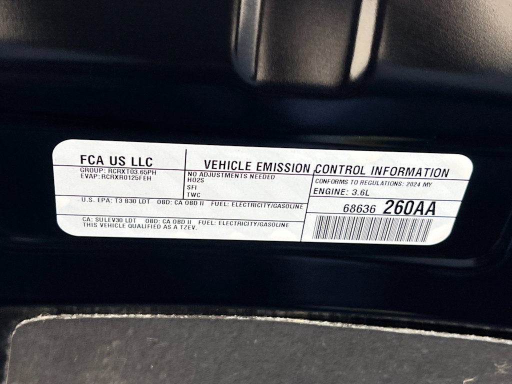 Thumbnail: 2024 Chrysler Pacifica - 17