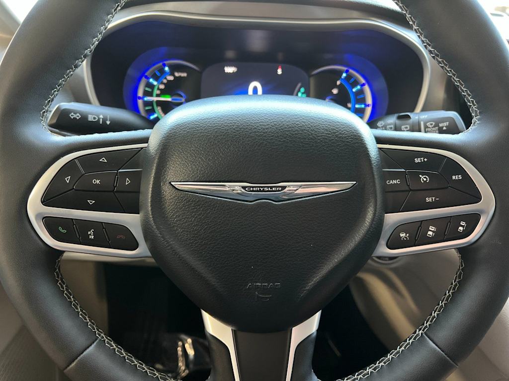 Thumbnail: 2024 Chrysler Pacifica - 28