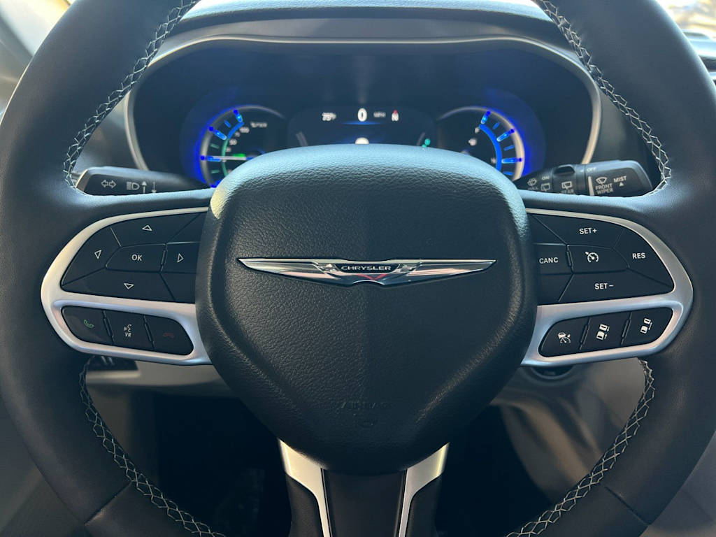 Thumbnail: 2024 Chrysler Pacifica - 28