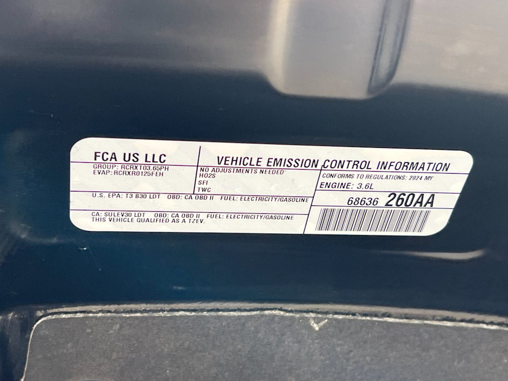 Thumbnail: 2024 Chrysler Pacifica - 17