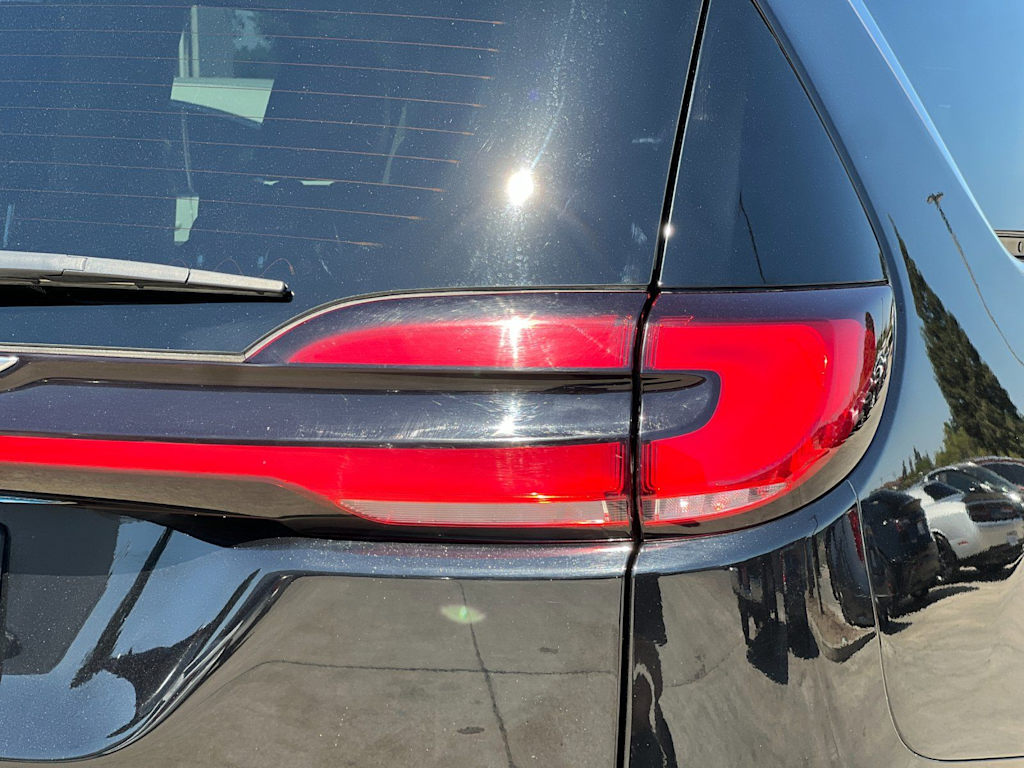 Thumbnail: 2024 Chrysler Pacifica - 30