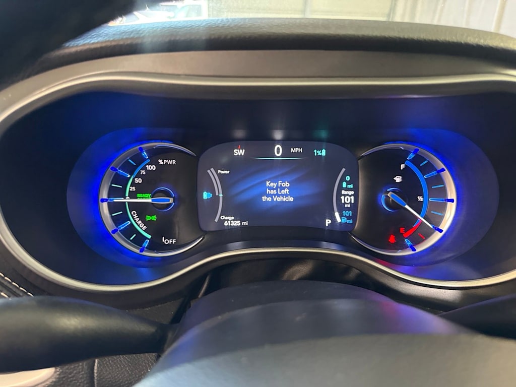 Thumbnail: 2024 Chrysler Pacifica - 12
