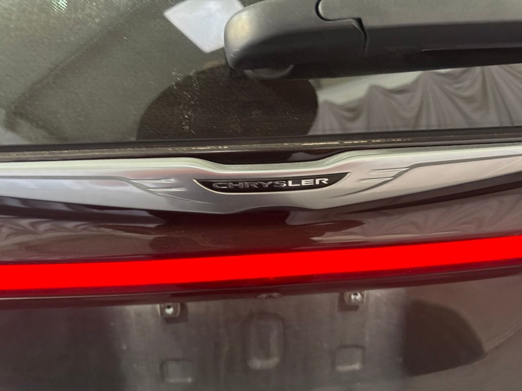 Thumbnail: 2024 Chrysler Pacifica - 21