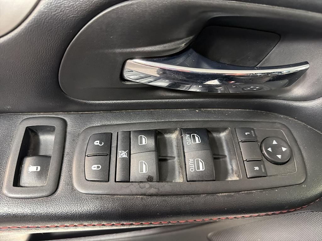 Thumbnail: 2019 Dodge Grand Caravan - 26