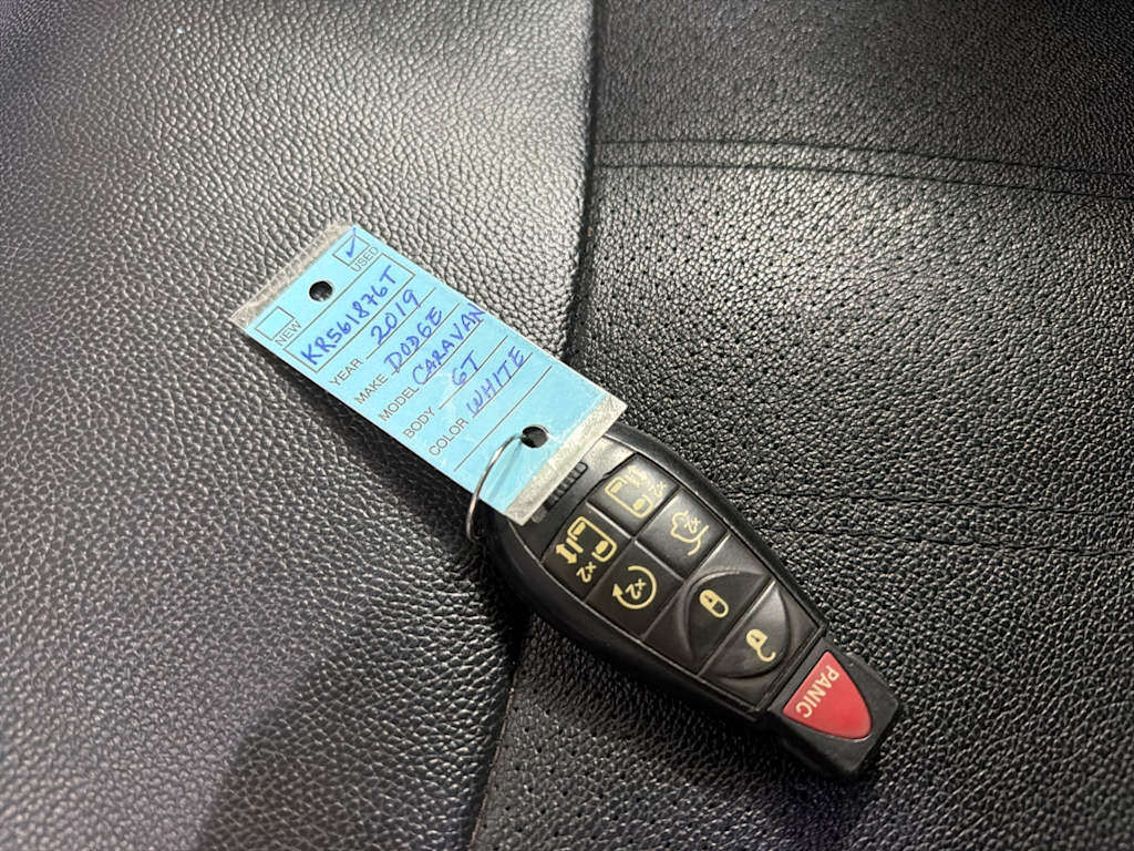 Thumbnail: 2019 Dodge Grand Caravan - 32