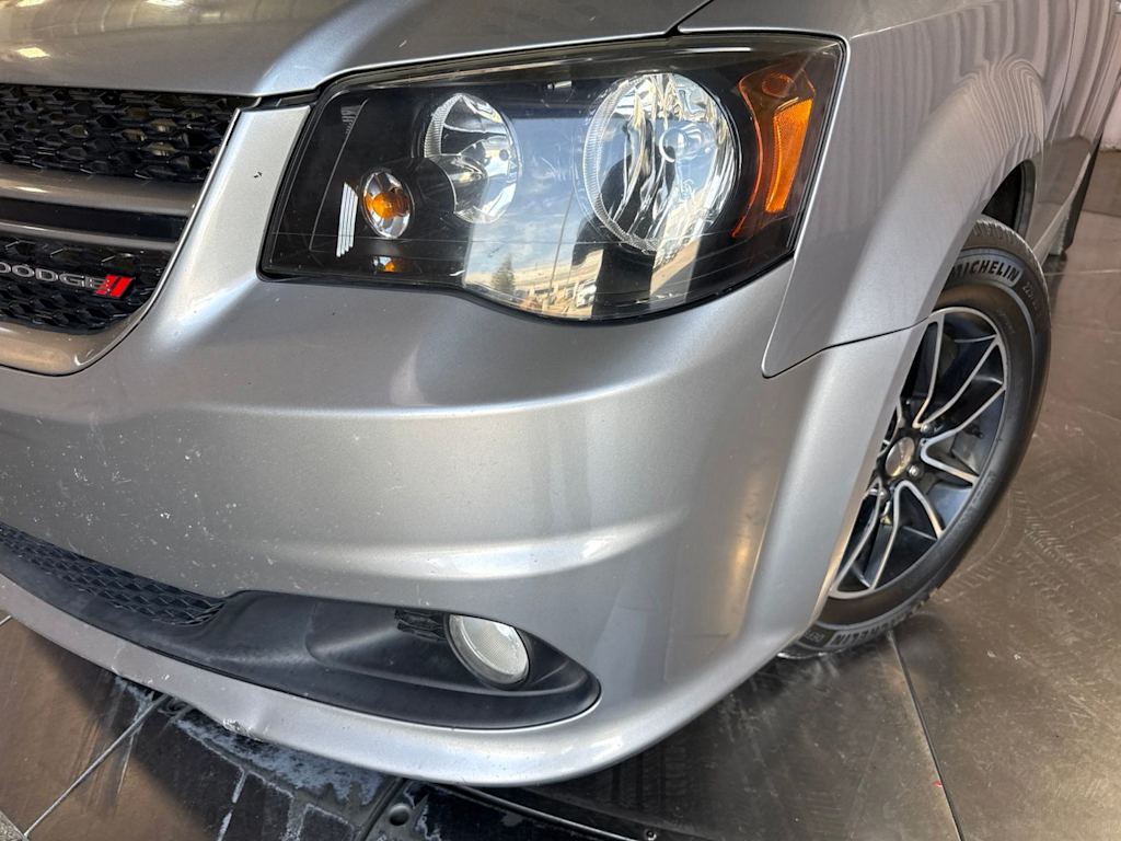 Thumbnail: 2018 Dodge Grand Caravan - 18